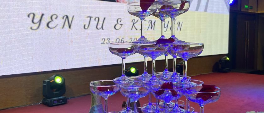 Xu hướng tổ chức tiệc cưới sang trọng tại khách sạn